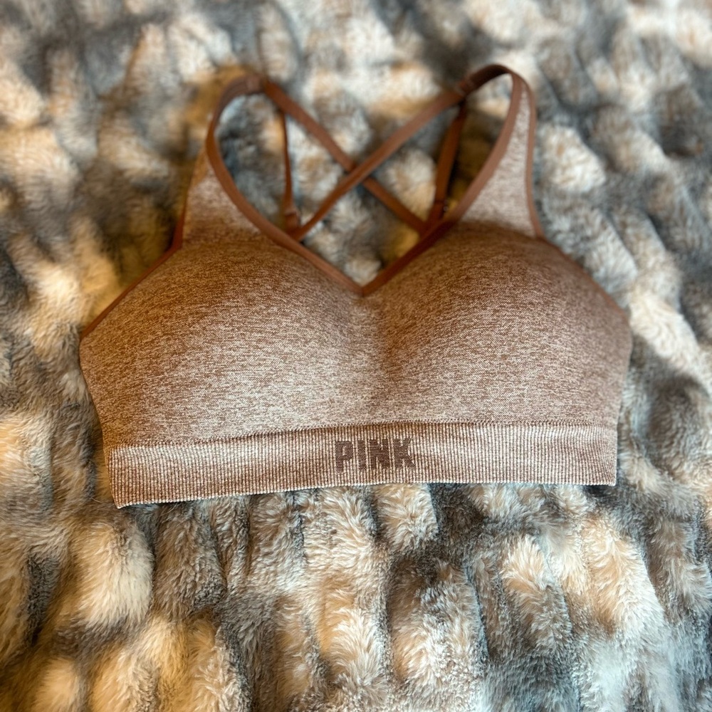 Victoria’s Secret Pink Active Sports Bra (L)